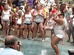 ابتلع الكرات فيلم سكس زوري ايراني